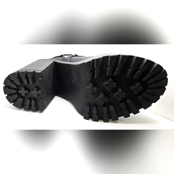 TORRID LUG SOLE BIKER BOOTS Size 7.5 Wide Width NWOT Black - Picture 9 of 9